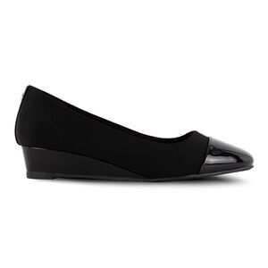 Jones New York Glossy Black Wedges